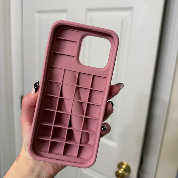 Rhode Lip Case - Picture 4 of 9